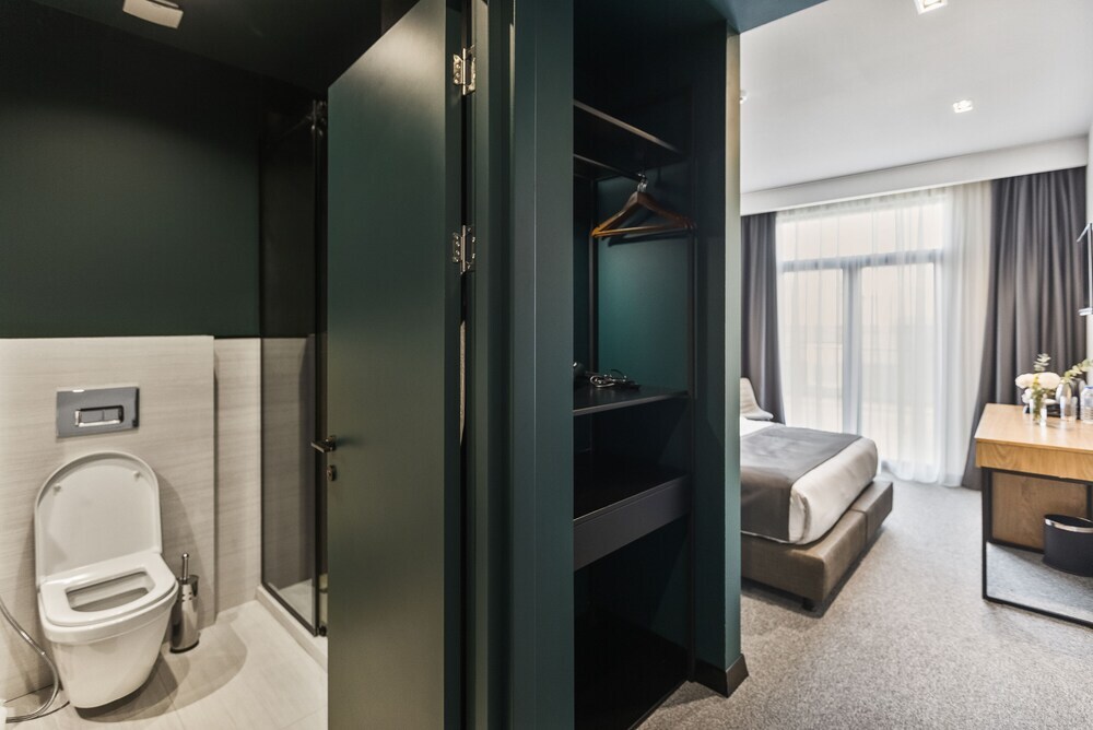 Тбилиси: Graf Hotel