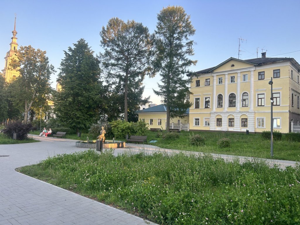 Кинешма: Квартира Двухкомнатная в Центре на Набережной