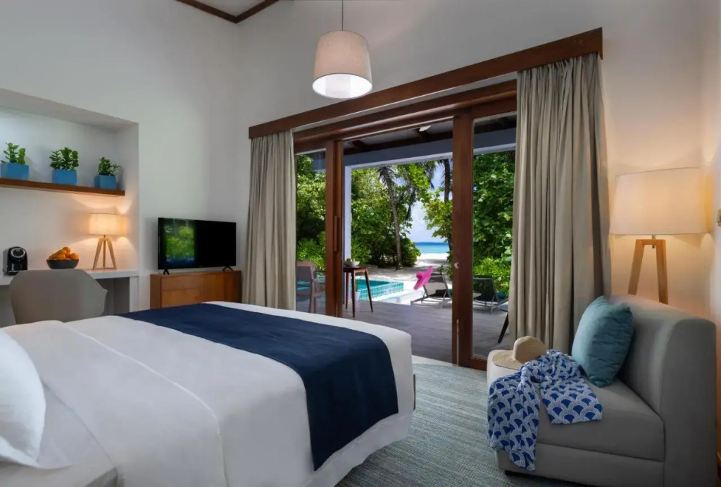 Раа Атолл: Ifuru Island Resort Maldives