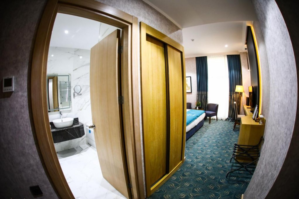 Баку: Iris Hotel Baku