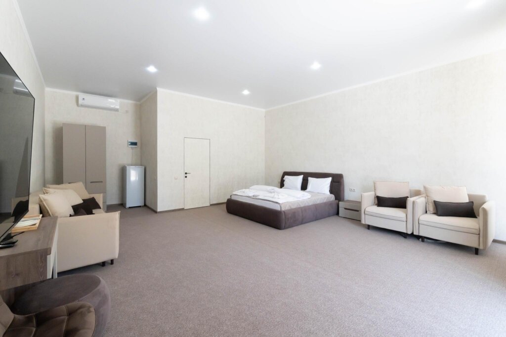 Сухум: Green Park Hotel (Грин Парк)