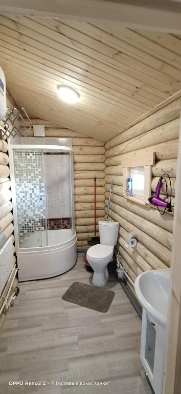 Рускеала: Гостевые дома Ханки