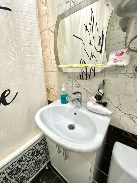 Петропавловск-Камчатский: Апартаменты на улице Абеля 14