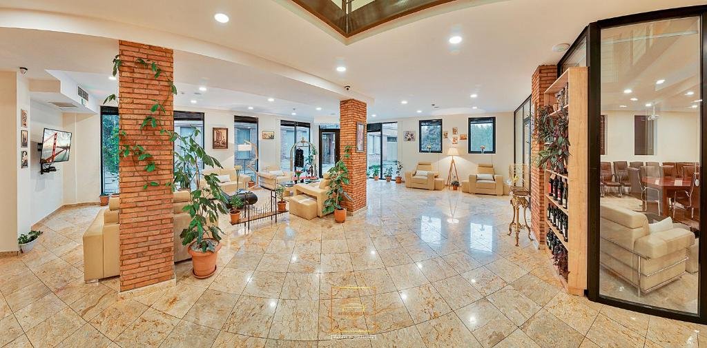 Тбилиси: Atrium Boutique Hotel