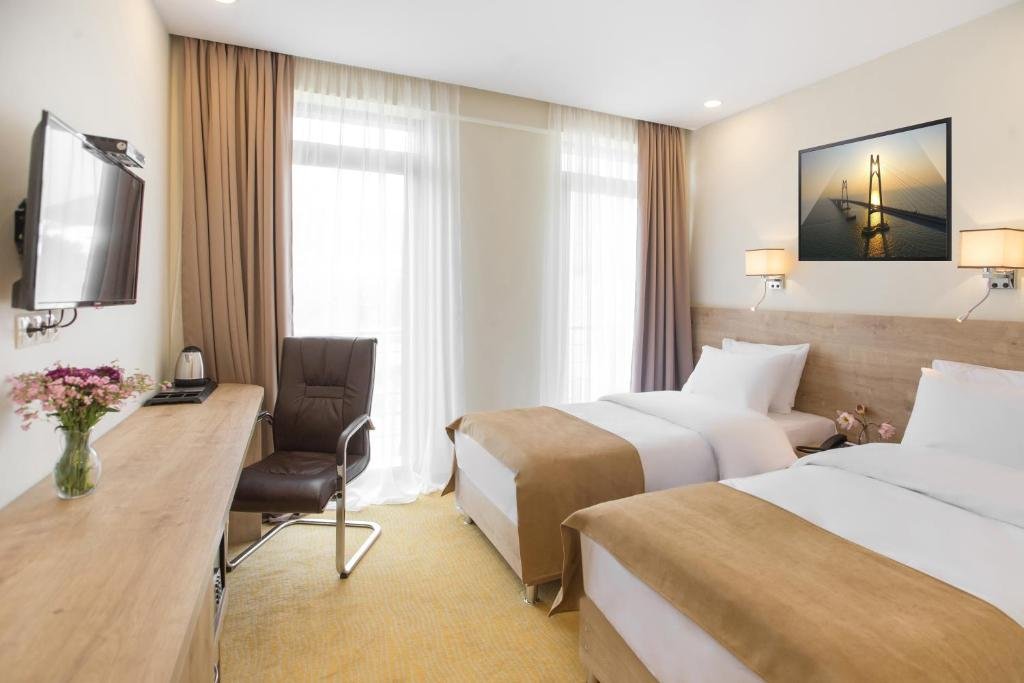 Тбилиси: Atrium Boutique Hotel