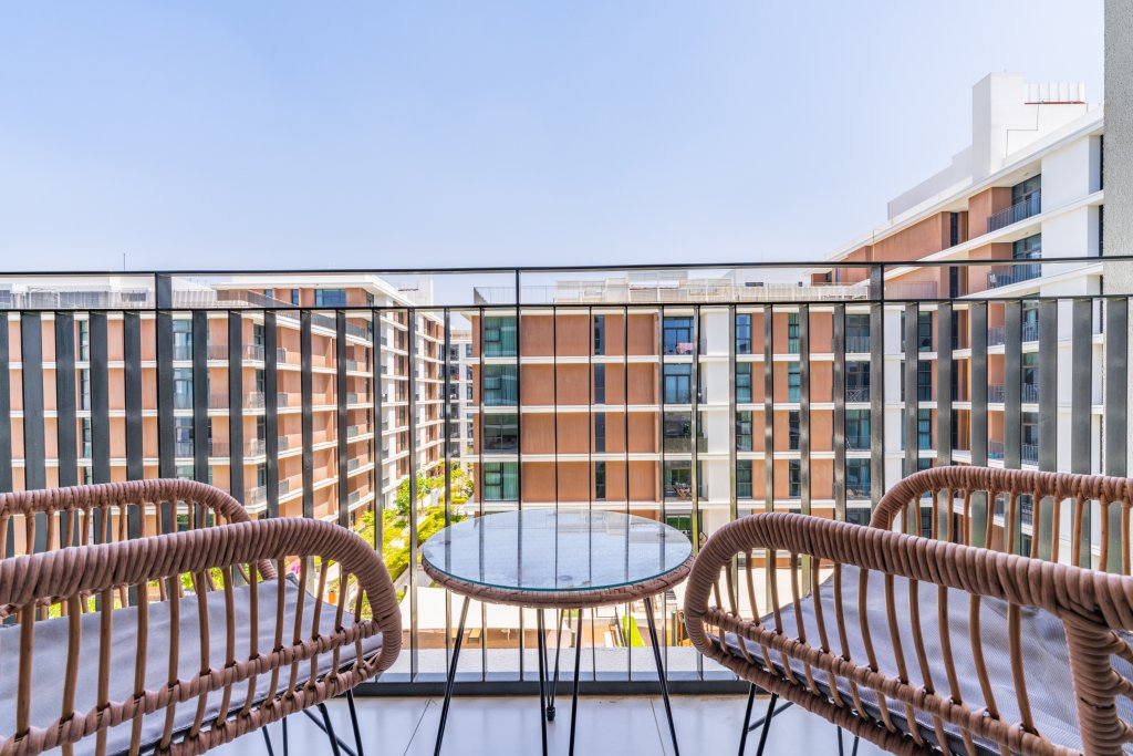 Дубай: Апартаменты Dazzling 1BR in Park Point Dubai Hills