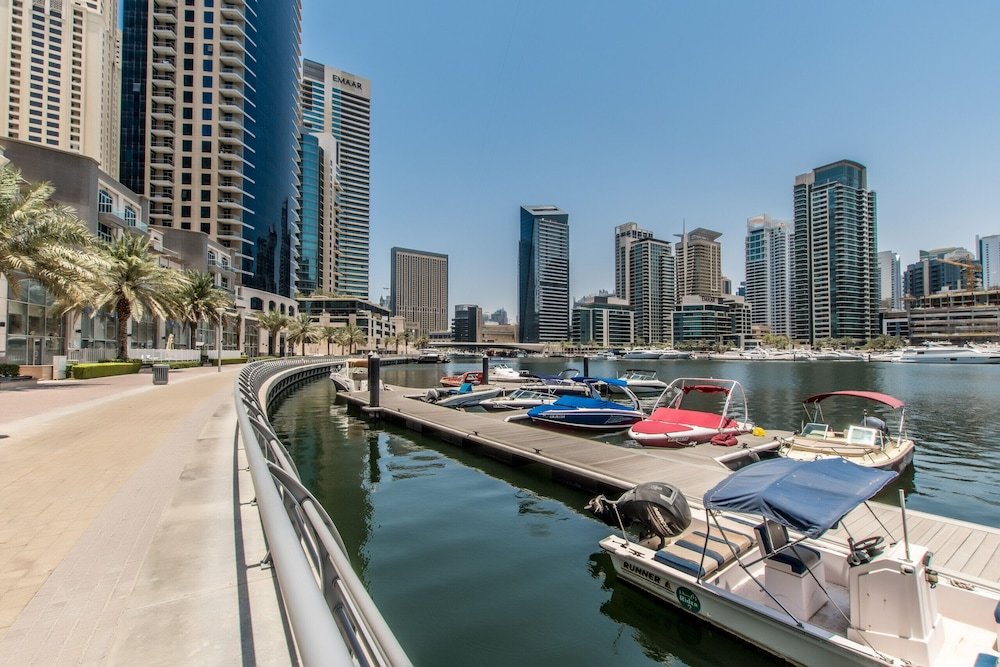 Дубай: Dubai Marina - Attessa Tower 2103