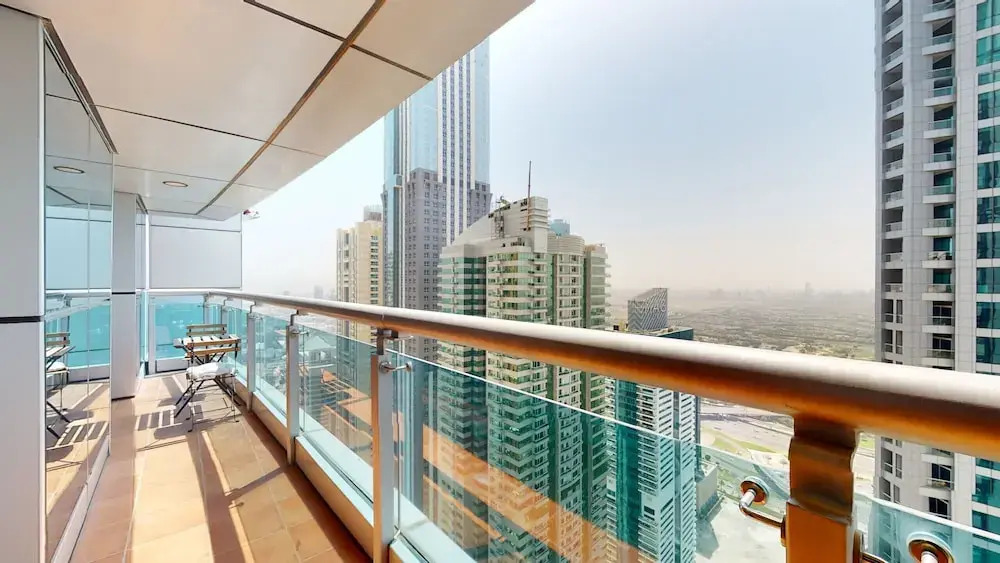 Дубай: Dubai Marina - Princess Tower 6710