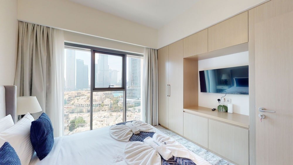 Дубай: Downtown - Burj Royale 1201