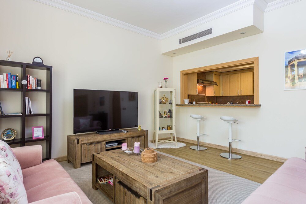 Дубай: Deluxe Holiday Homes - Al Dabas