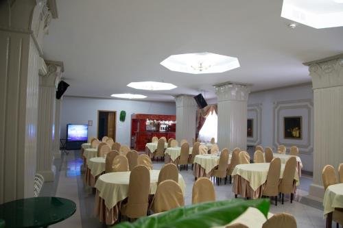 Актобе: Hotel Asia