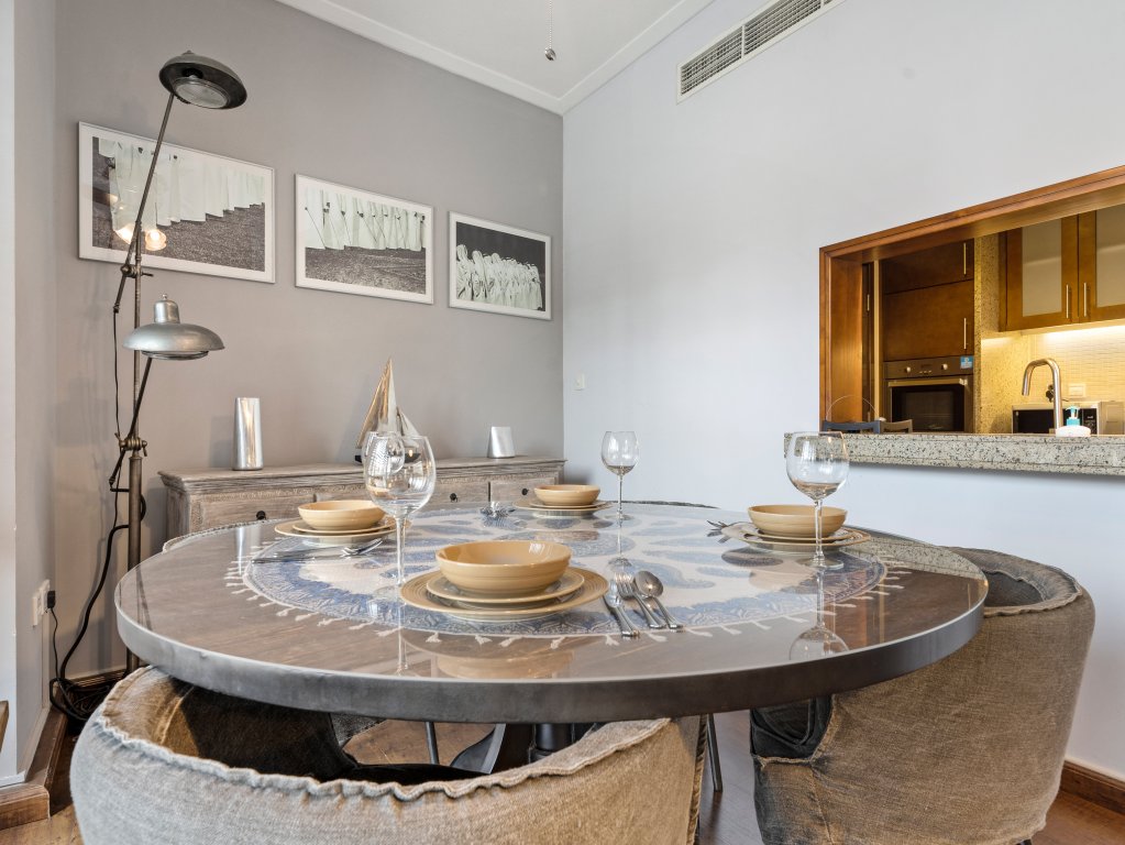 Дубай: Апартаменты Outstanding 1BR in South Ridge | Downtown Dubai