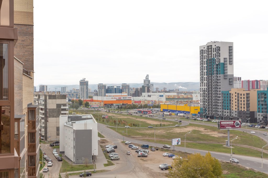 Красноярск: Квартира RentHouse с видом на город