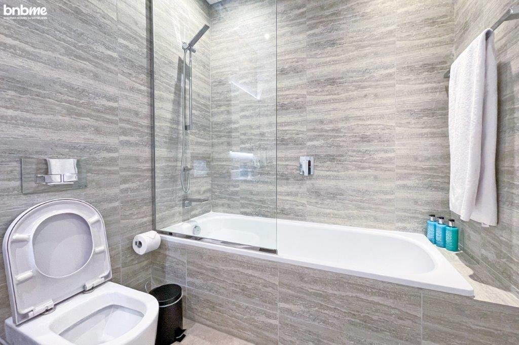Дубай: Апартаменты Full Sea View Maritime City Apt Near Dubai Frame-2403