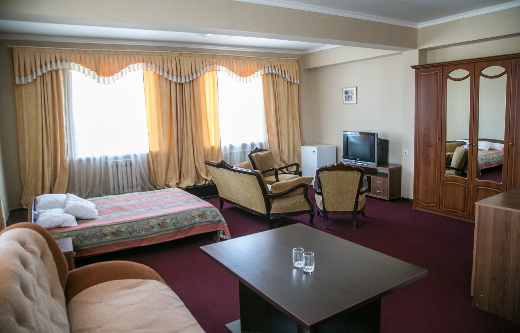 Капчагай: Alma Ata Hotel