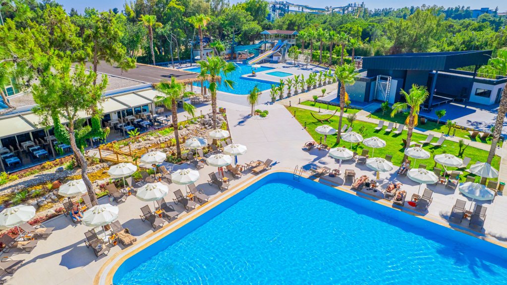 Манавгат: Berry Hotels