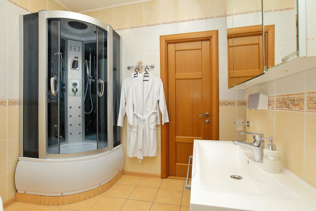 Красноярск: Апартаменты на улице Молокова 1 корпус 1