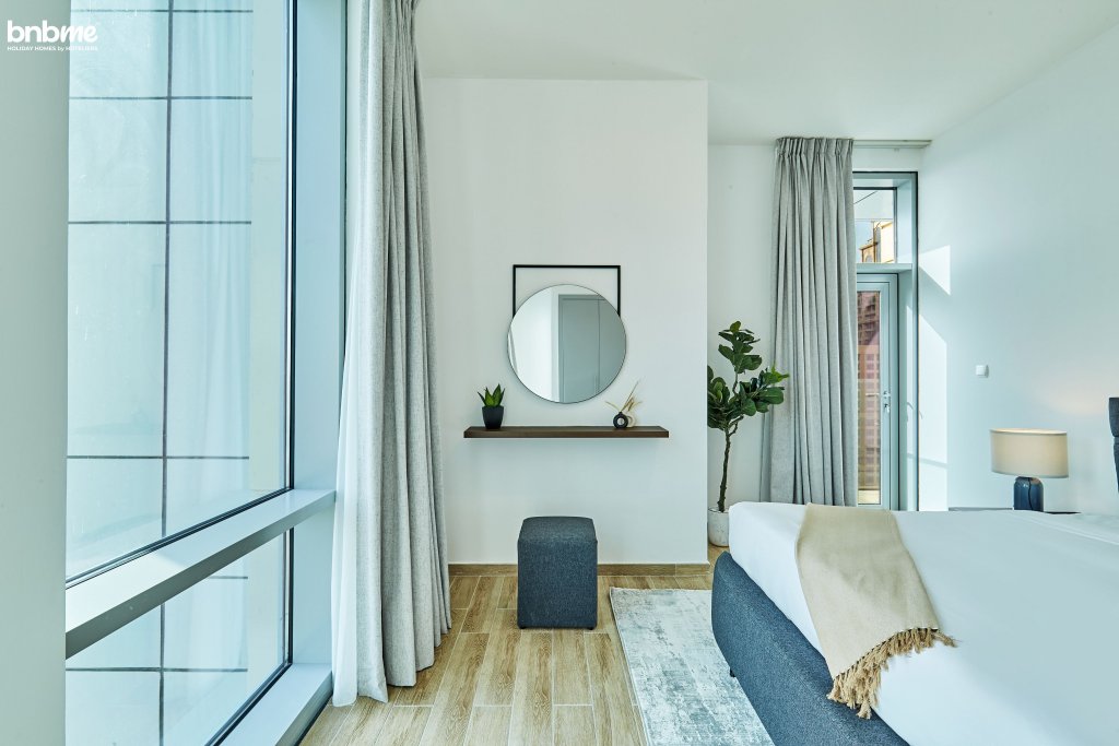 Дубай: Апартаменты bnbmehomes | Luxurious 2 BR Apt with Canal Views-3001