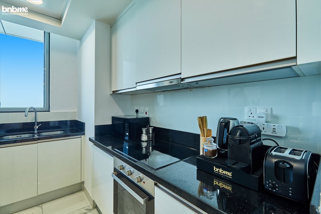 Дубай: Апартаменты bnbmehomes | Luxurious 2 BR Apt with Canal Views-3001