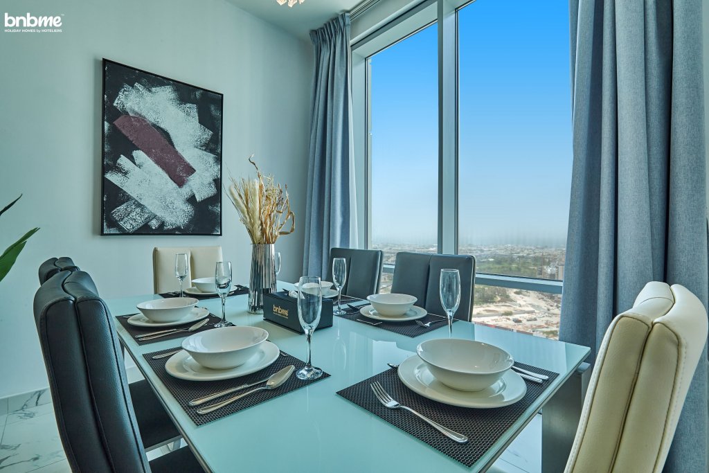 Дубай: Апартаменты bnbmehomes | Luxurious 2 BR Apt with Canal Views-3001