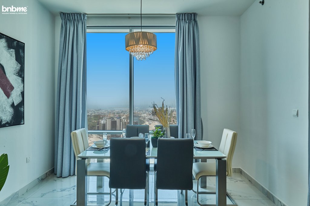 Дубай: Апартаменты bnbmehomes | Luxurious 2 BR Apt with Canal Views-3001