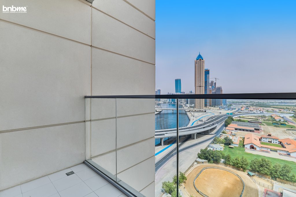Дубай: Апартаменты bnbmehomes | 2 BR Bliss | Al Habtoor City- 1410