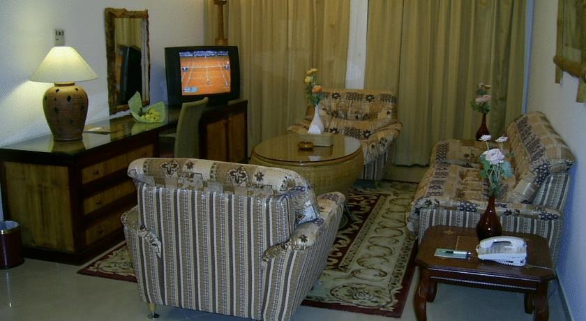 Шарджа: Golden Crown Hotel Apartment