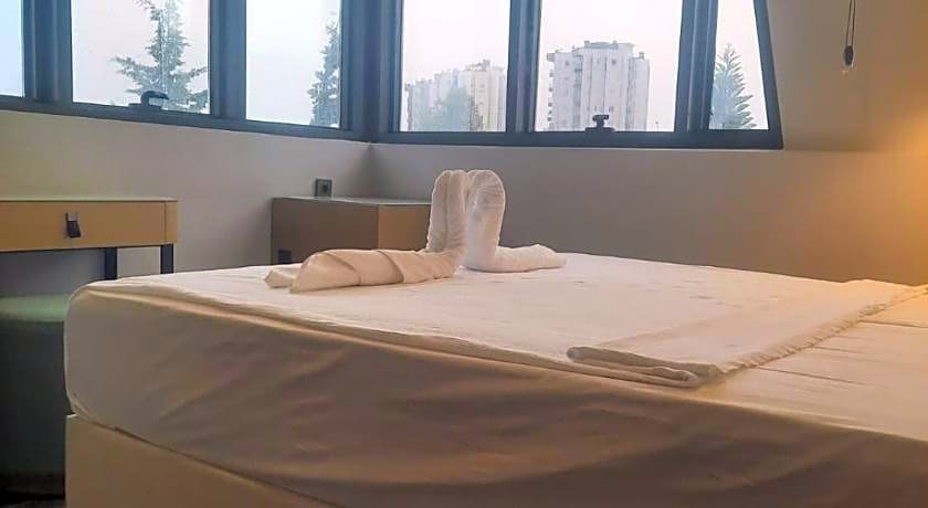 Анталья: Iberis Lara Hotel