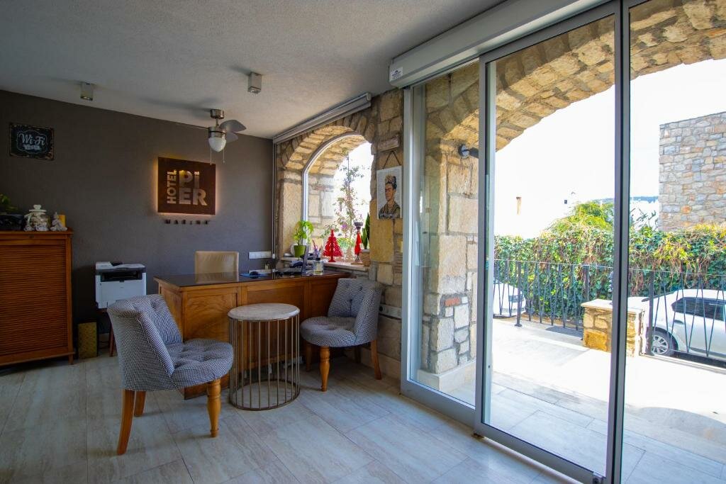 Бодрум: Hotel Pier Marina Bodrum