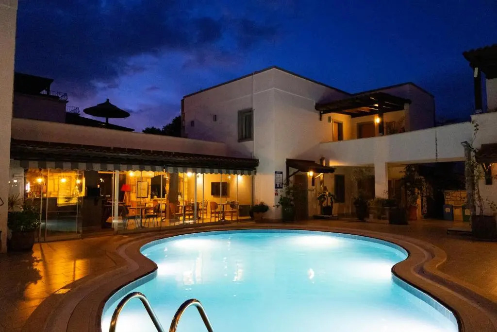 Бодрум: Hotel Pier Marina Bodrum