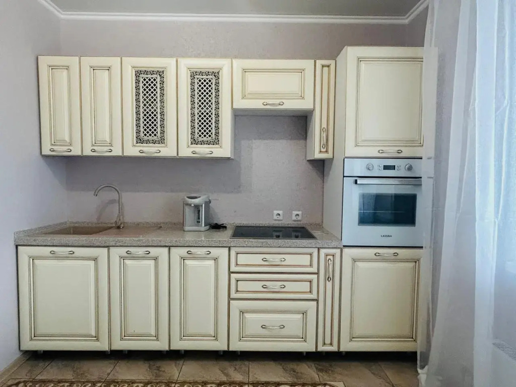 Красноярск: На Сутки на улице Батурина