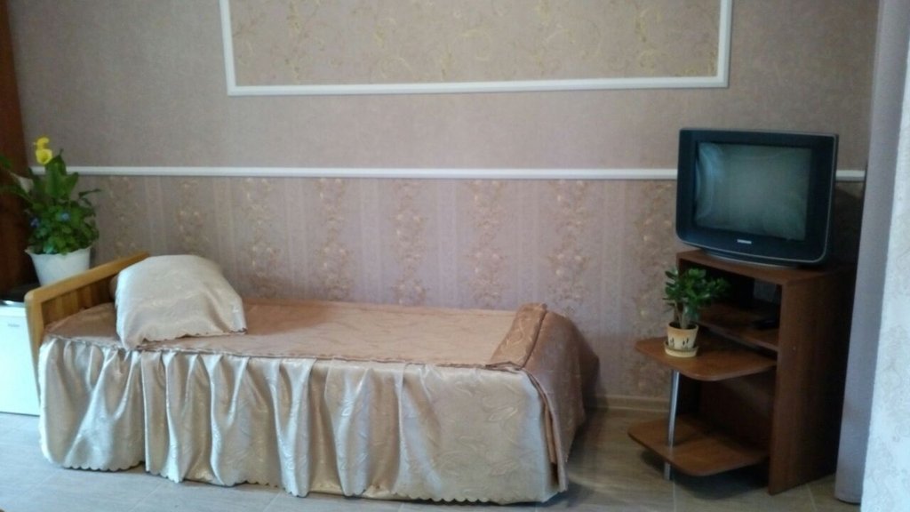 Солнечногорское: Изумрудный