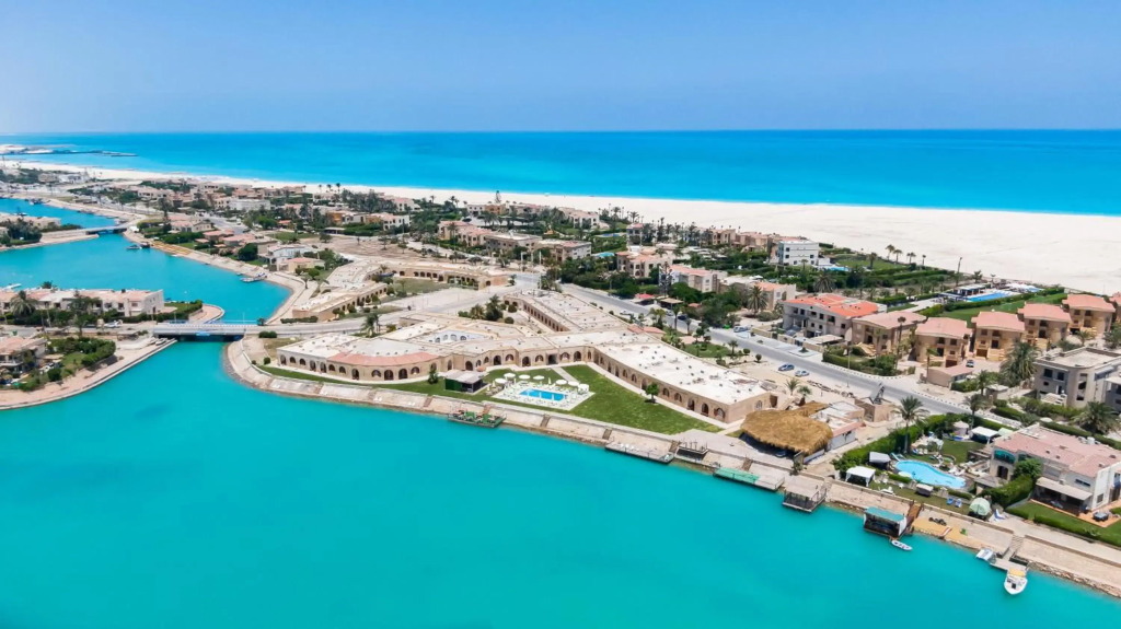 Эль-Аламейн: Golden Lake Marina