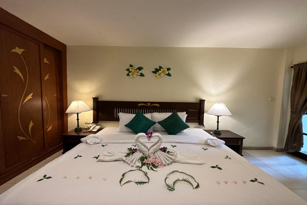 Кату: Phuket Leelavadee Hua Ting Resort