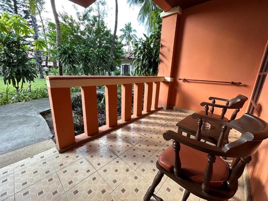 Кату: Phuket Leelavadee Hua Ting Resort
