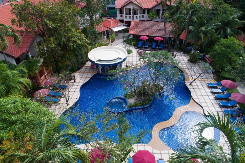 Кату: Phuket Leelavadee Hua Ting Resort