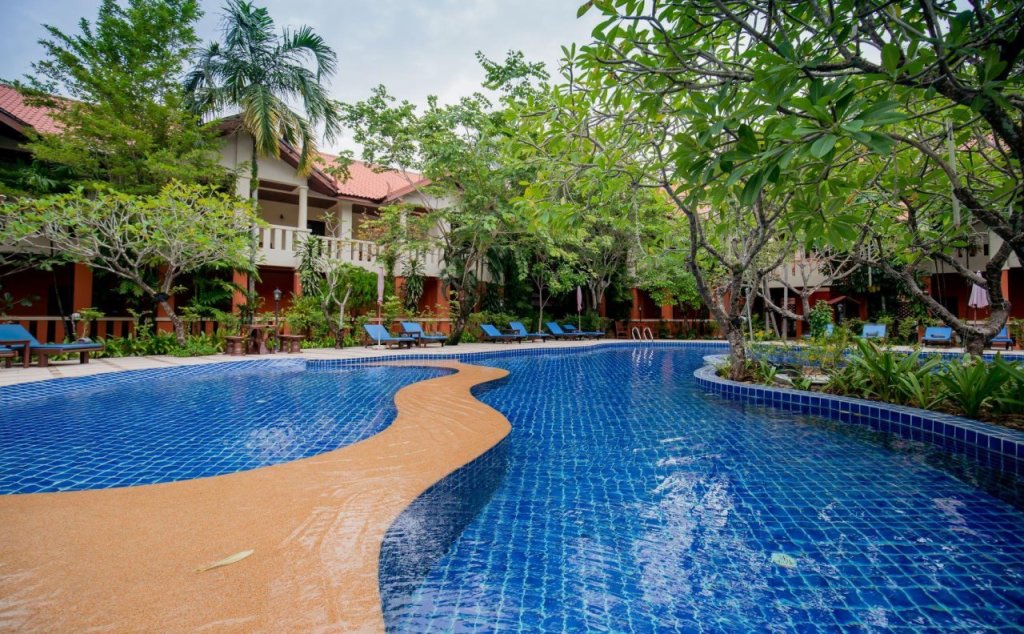 Кату: Phuket Leelavadee Hua Ting Resort
