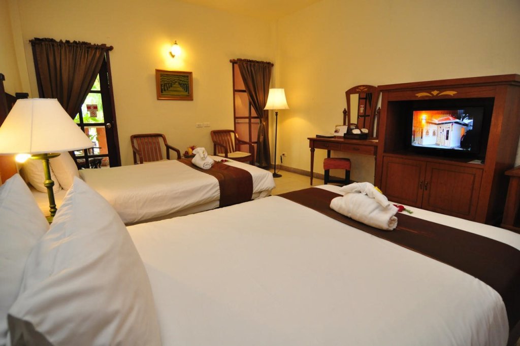 Кату: Phuket Leelavadee Hua Ting Resort