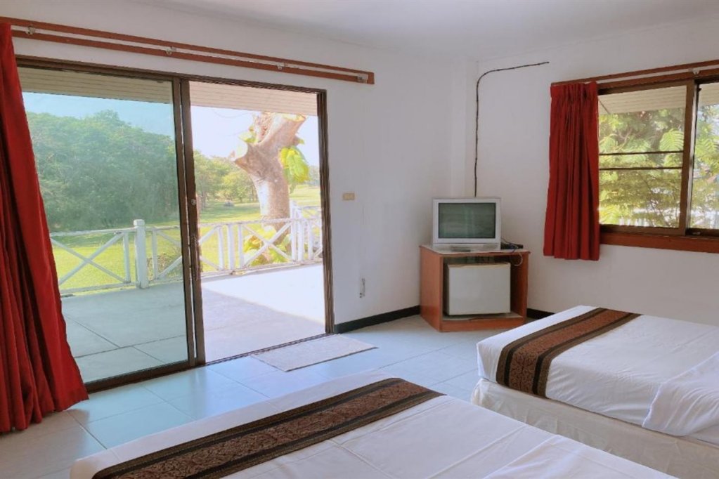 Кхлонг-Янг: Korat Country Club Golf and Resort