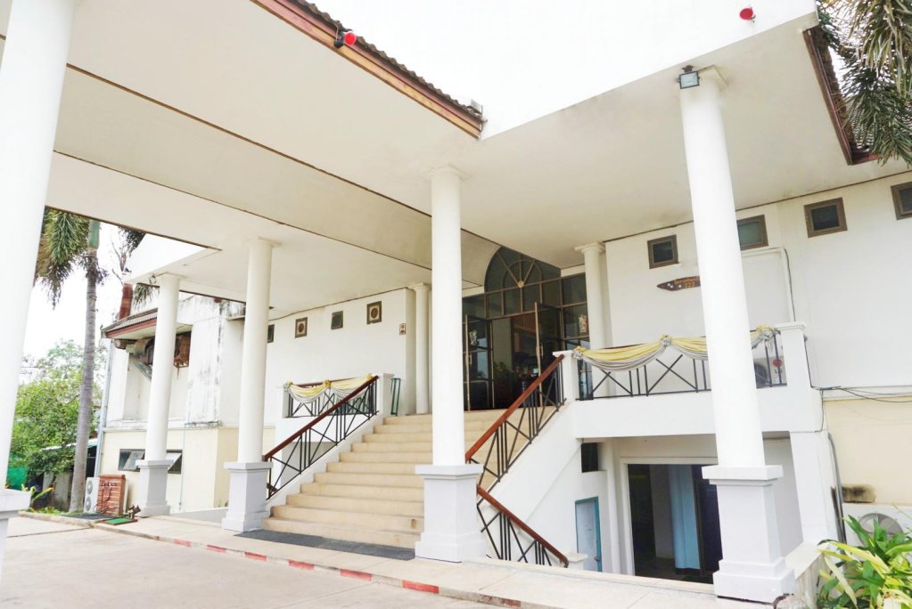 Кхлонг-Янг: Korat Country Club Golf and Resort