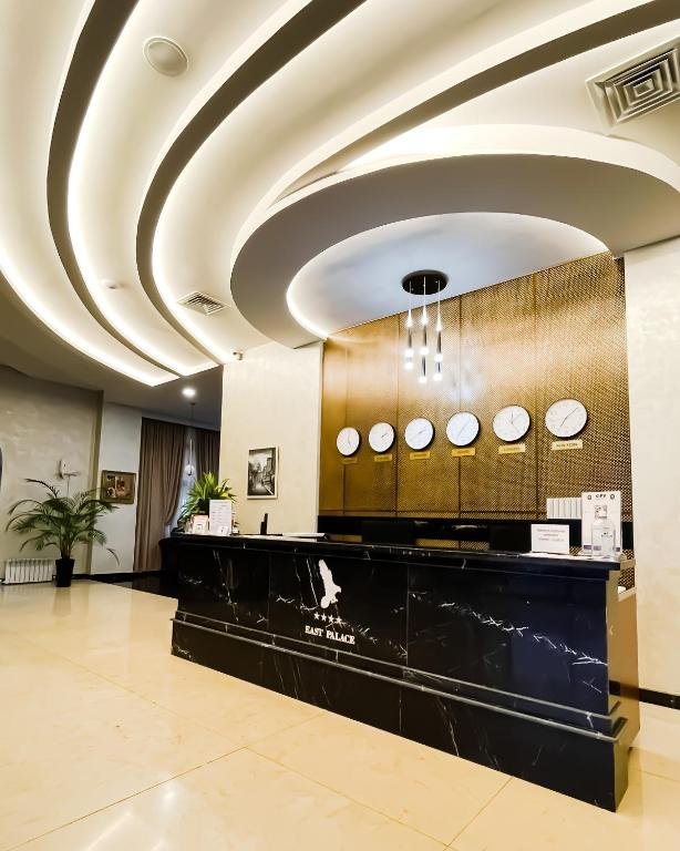 Алматы: East Palace Hotel