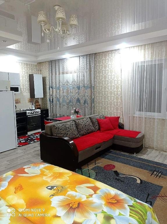 Уральск: VIP Квартира-студия 1ком.