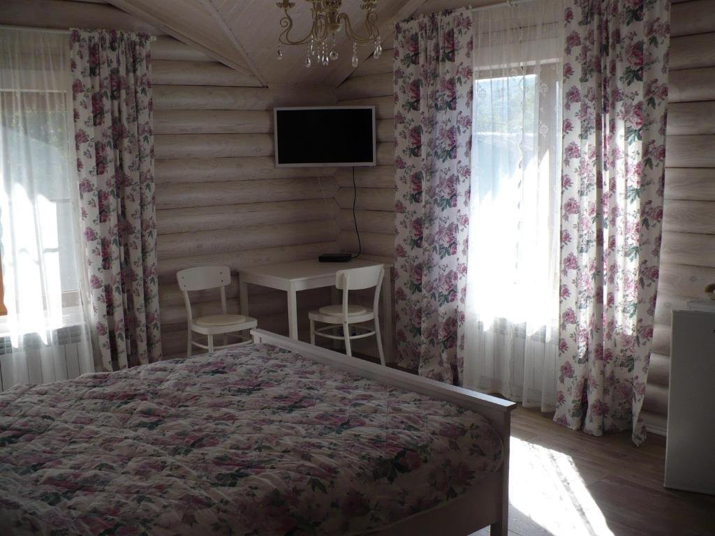Каменномостский: Рябиновые бусы
