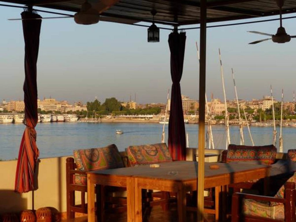 Луксор: Senmut Luxor