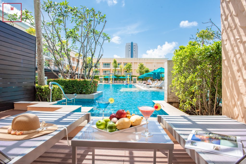 Кату: M Social Hotel Phuket