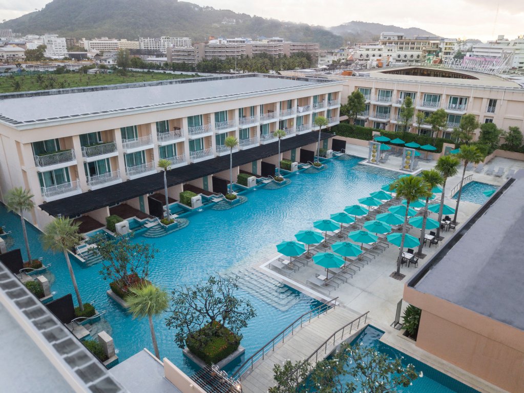 Кату: M Social Hotel Phuket