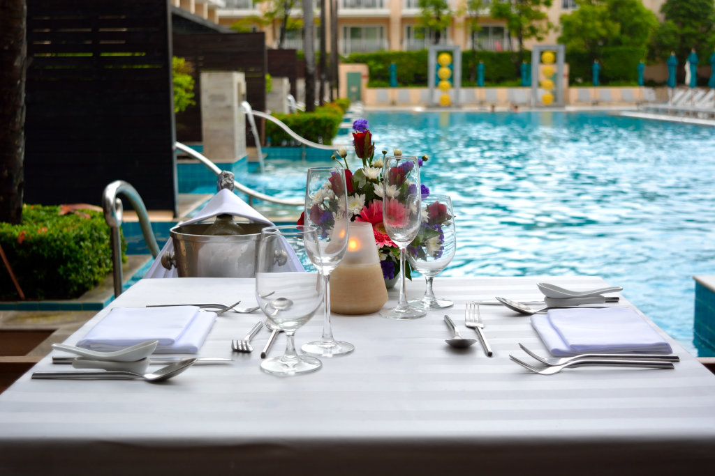 Кату: M Social Hotel Phuket