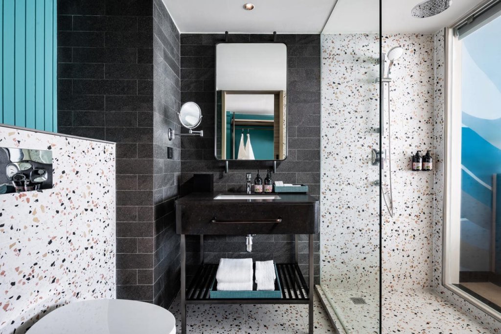 Кату: M Social Hotel Phuket