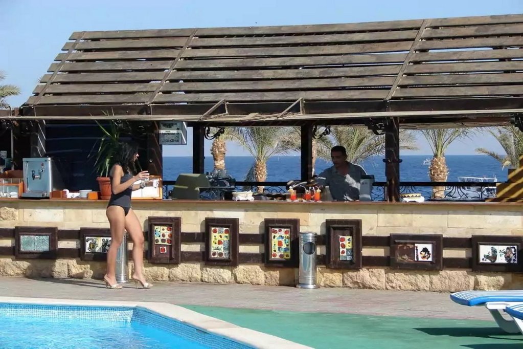 Queen Sharm Beach Resort — фото 6