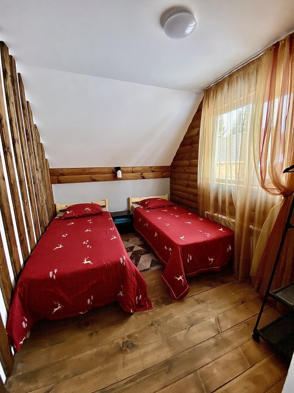 Шерегеш: Гостевой дом Избушки guestHouse Большая